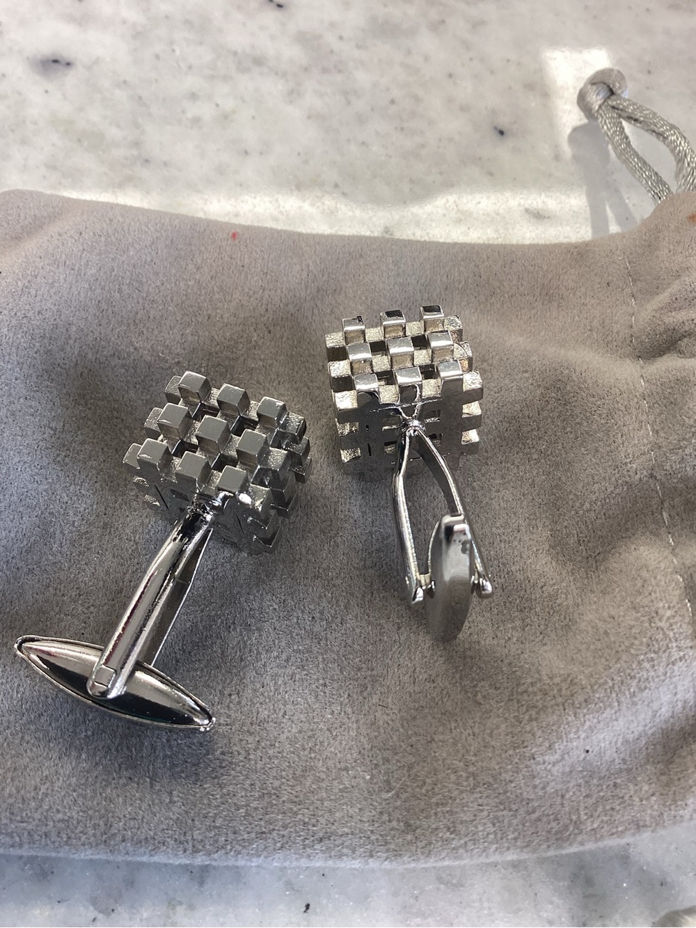 Men's Silver Tone Geometric Cufflinks - Brand Unknown